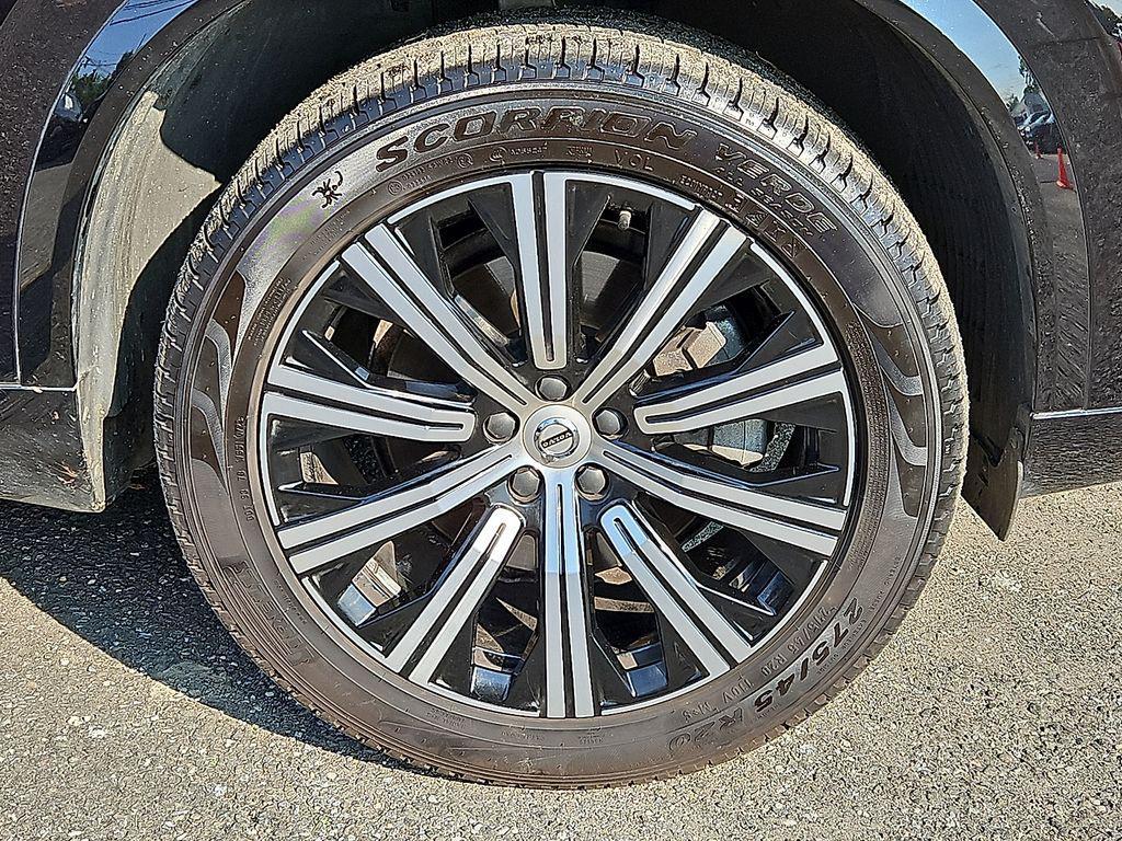 used 2022 Volvo XC90 car, priced at $40,652