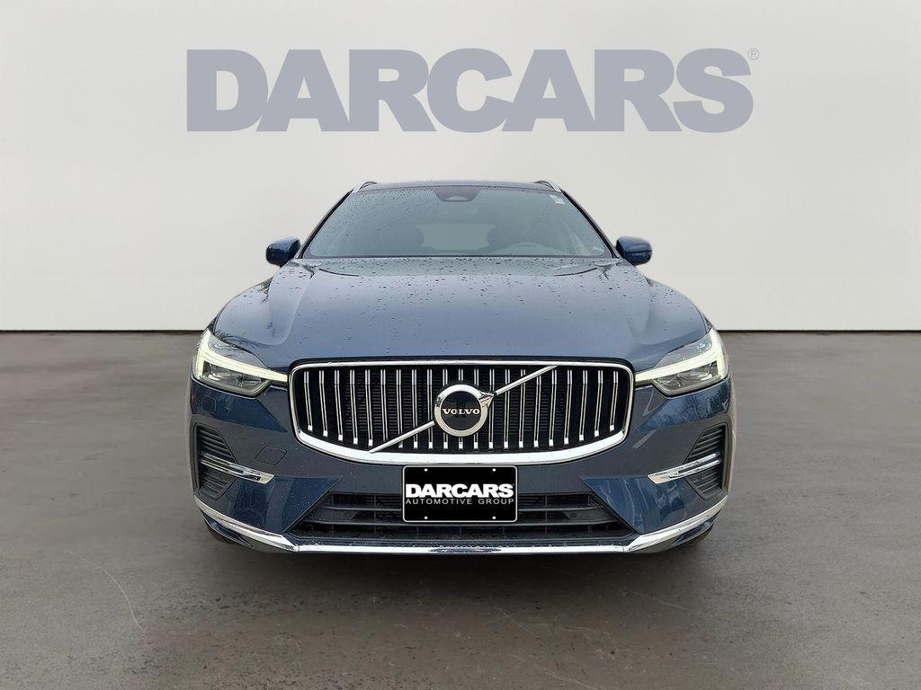 used 2022 Volvo XC60 car, priced at $38,975