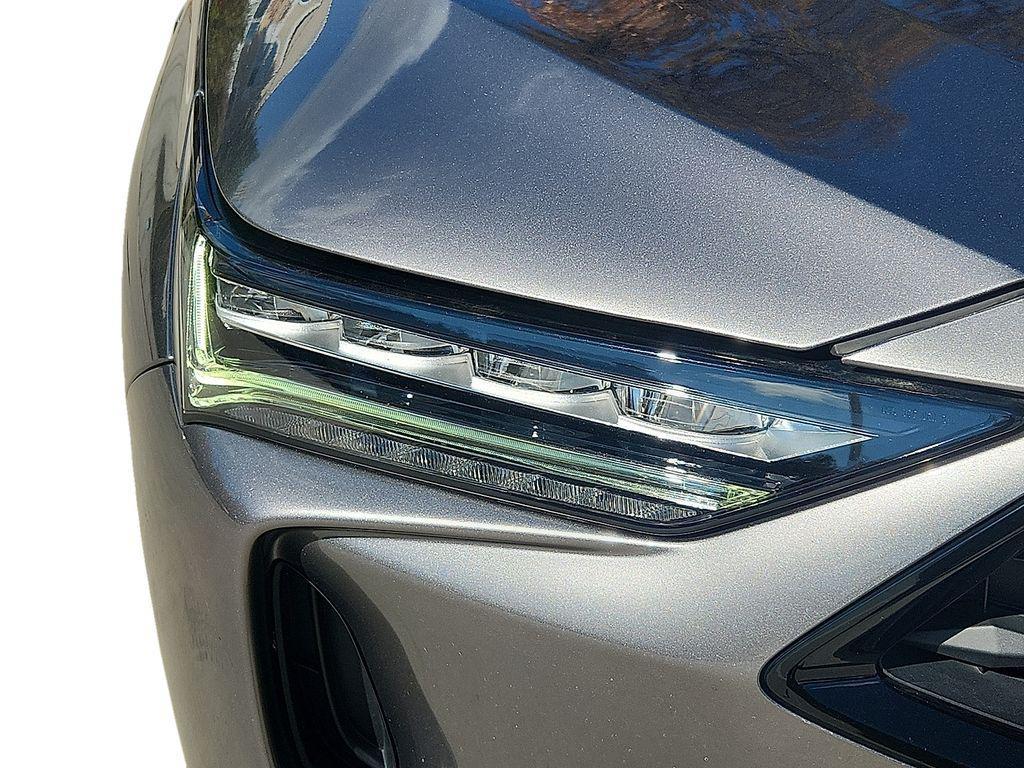 used 2022 Acura MDX car, priced at $35,475