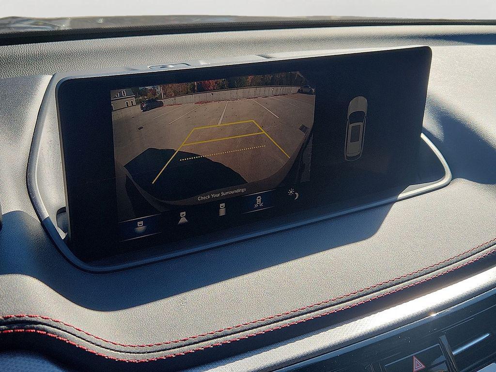 used 2022 Acura MDX car, priced at $35,475