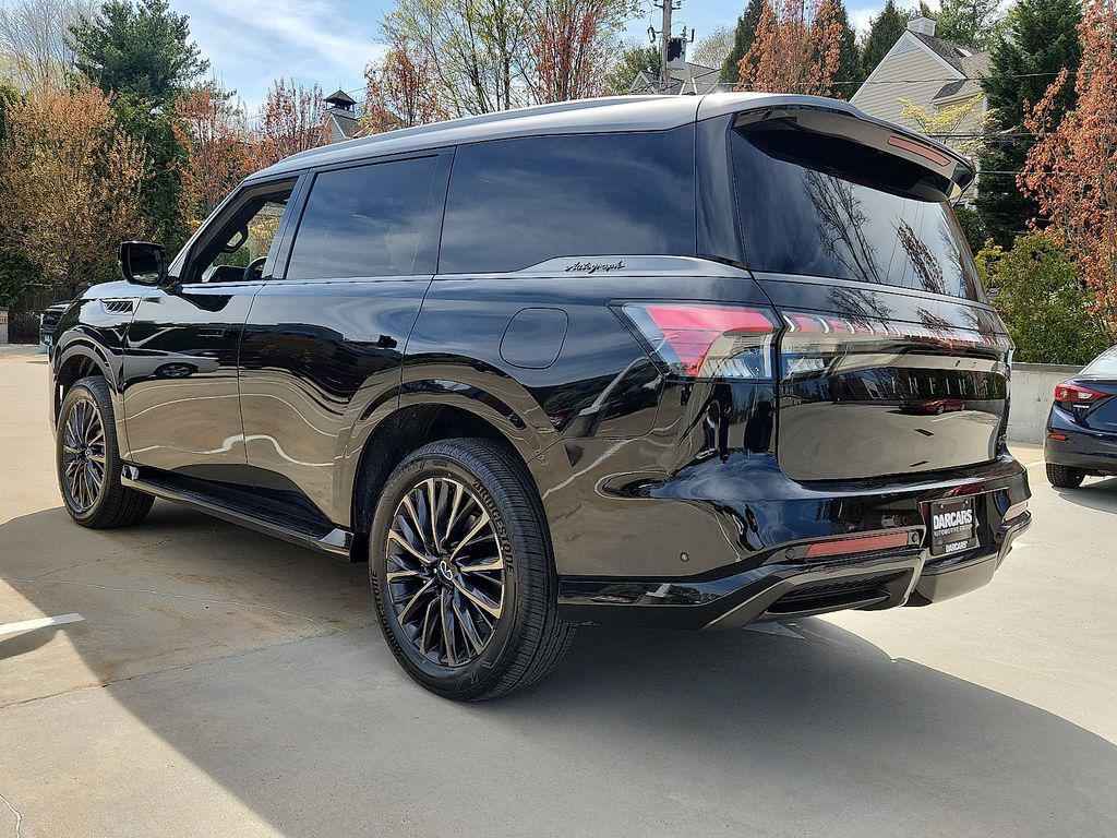 new 2025 INFINITI QX80 car, priced at $108,001