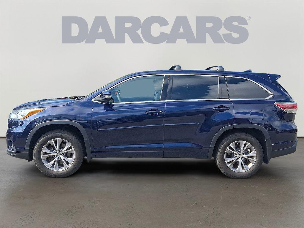 used 2016 Toyota Highlander car, priced at $19,000
