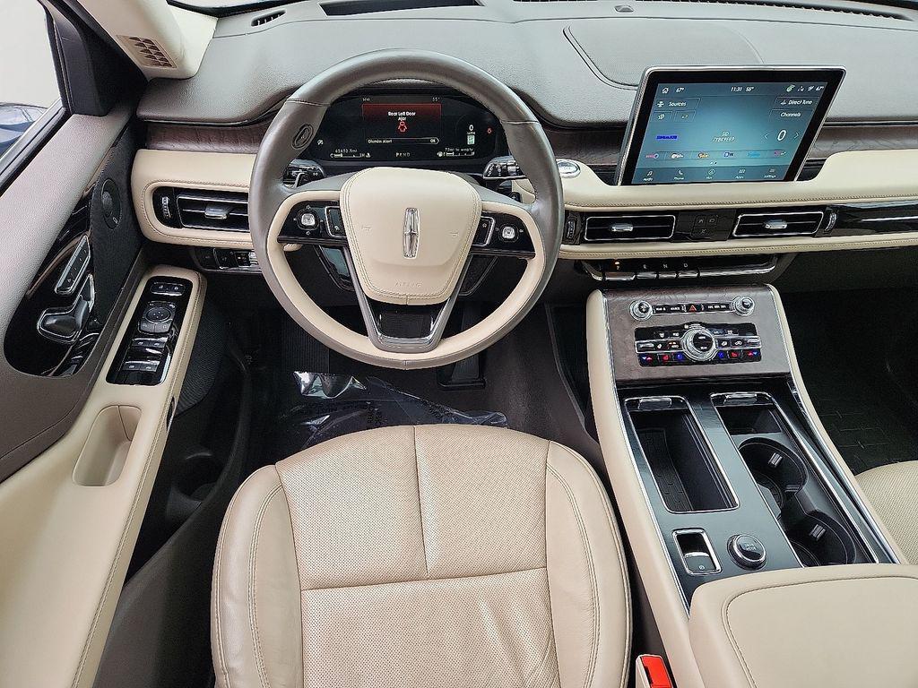used 2023 Lincoln Aviator car, priced at $38,000