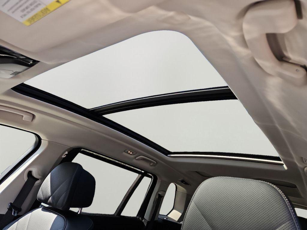 used 2025 BMW X7 car, priced at $71,475