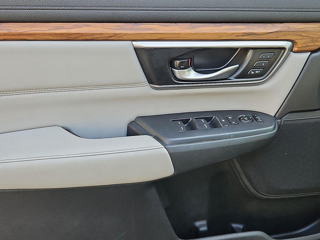 used 2019 Honda CR-V car, priced at $21,000