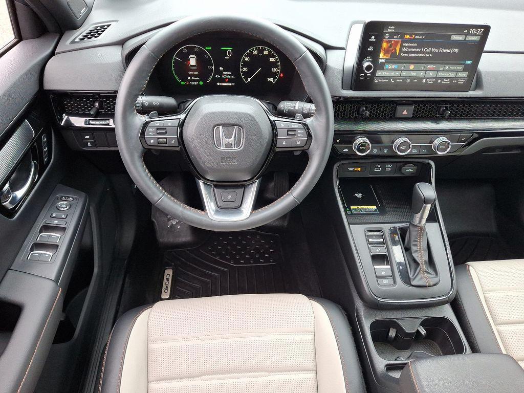 used 2025 Honda CR-V Hybrid car, priced at $37,500