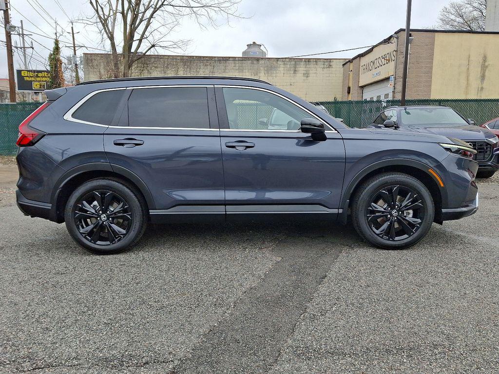 used 2025 Honda CR-V Hybrid car, priced at $37,500