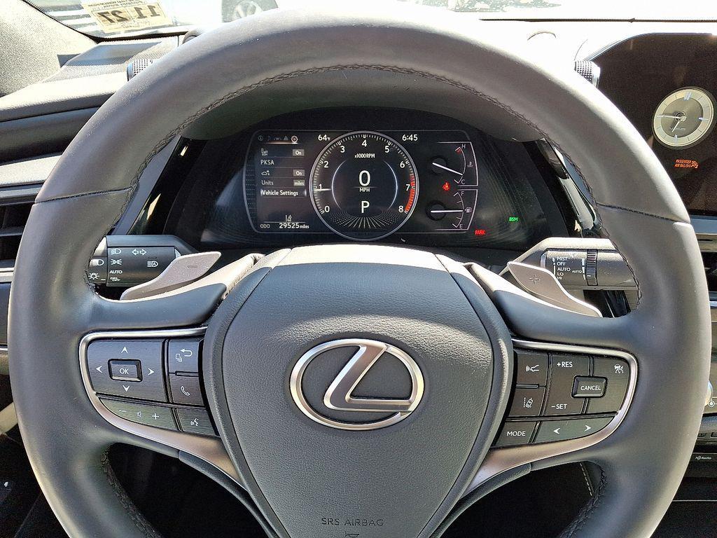 used 2022 Lexus ES 350 car, priced at $34,350