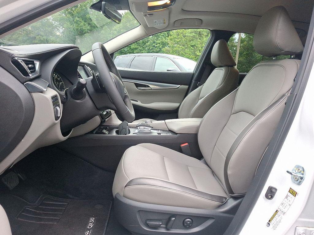 new 2025 INFINITI QX50 car, priced at $47,318