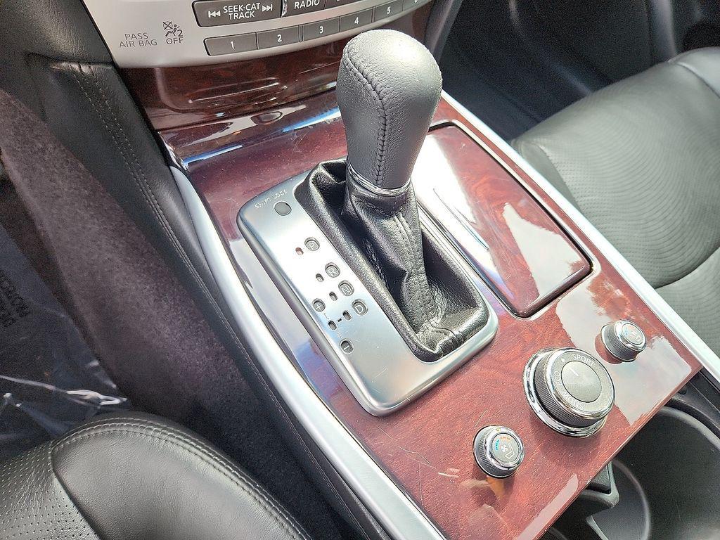 used 2019 INFINITI Q70L car, priced at $26,000