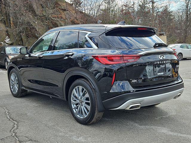 new 2025 INFINITI QX50 car, priced at $46,454