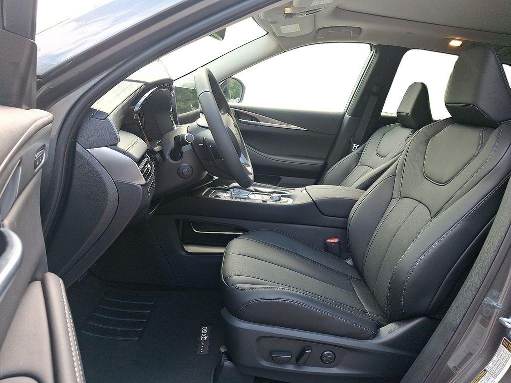 new 2026 INFINITI QX60 car, priced at $61,490