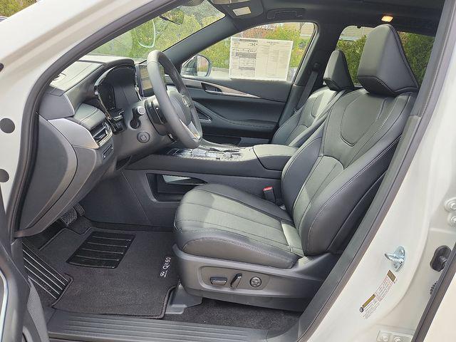 new 2025 INFINITI QX60 car, priced at $60,498