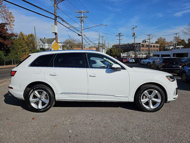 used 2024 Audi Q7 car, priced at $49,000