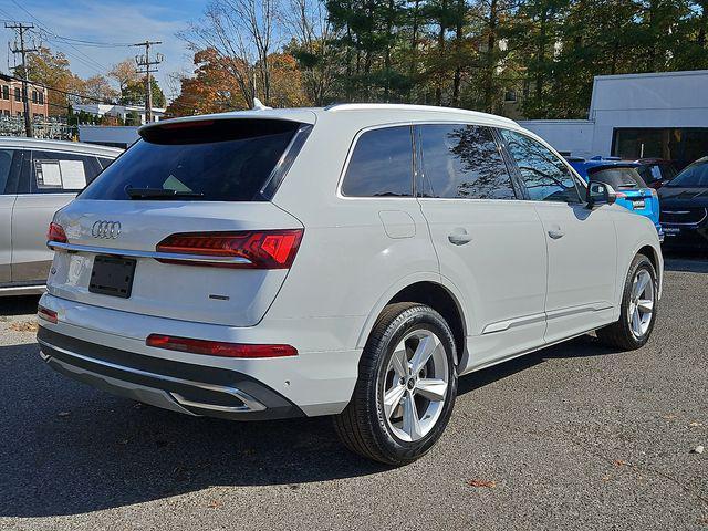 used 2024 Audi Q7 car, priced at $49,000