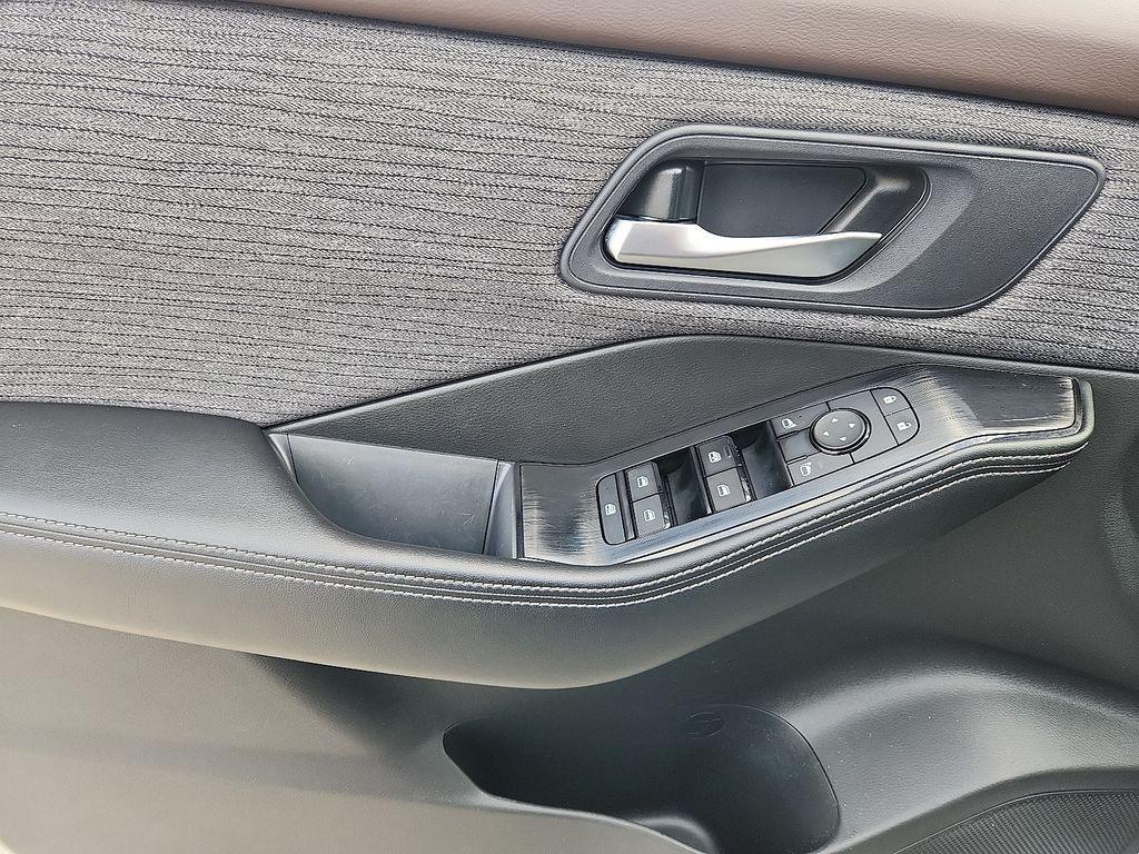 used 2023 Nissan Rogue car, priced at $16,975