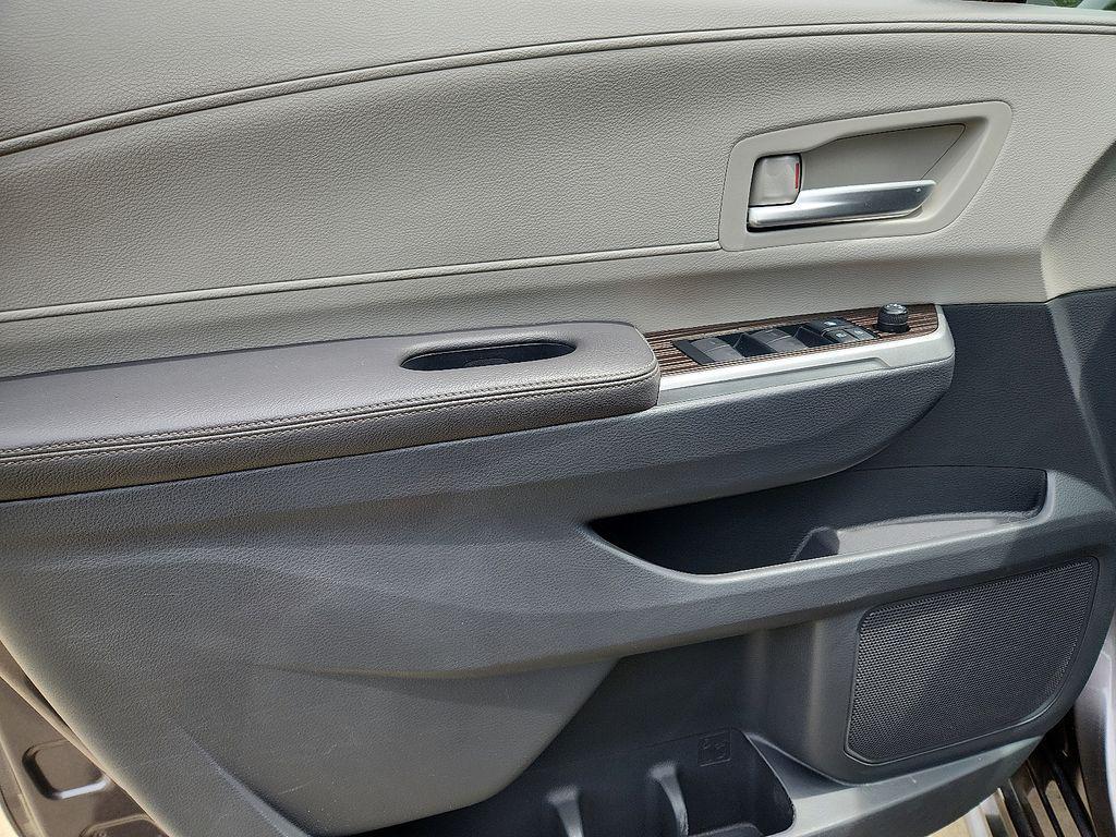 used 2021 Toyota Sienna car, priced at $38,175