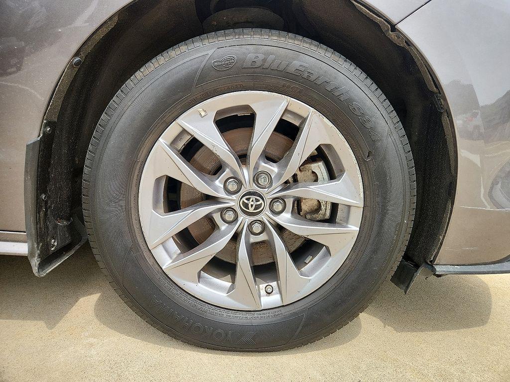 used 2021 Toyota Sienna car, priced at $38,175