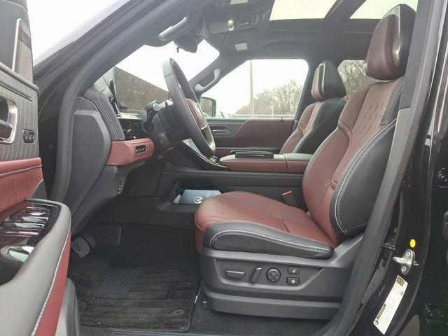 new 2025 INFINITI QX80 car, priced at $108,213