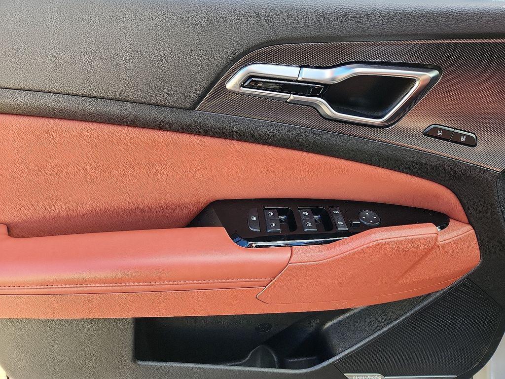 used 2023 Kia Sportage car, priced at $25,989