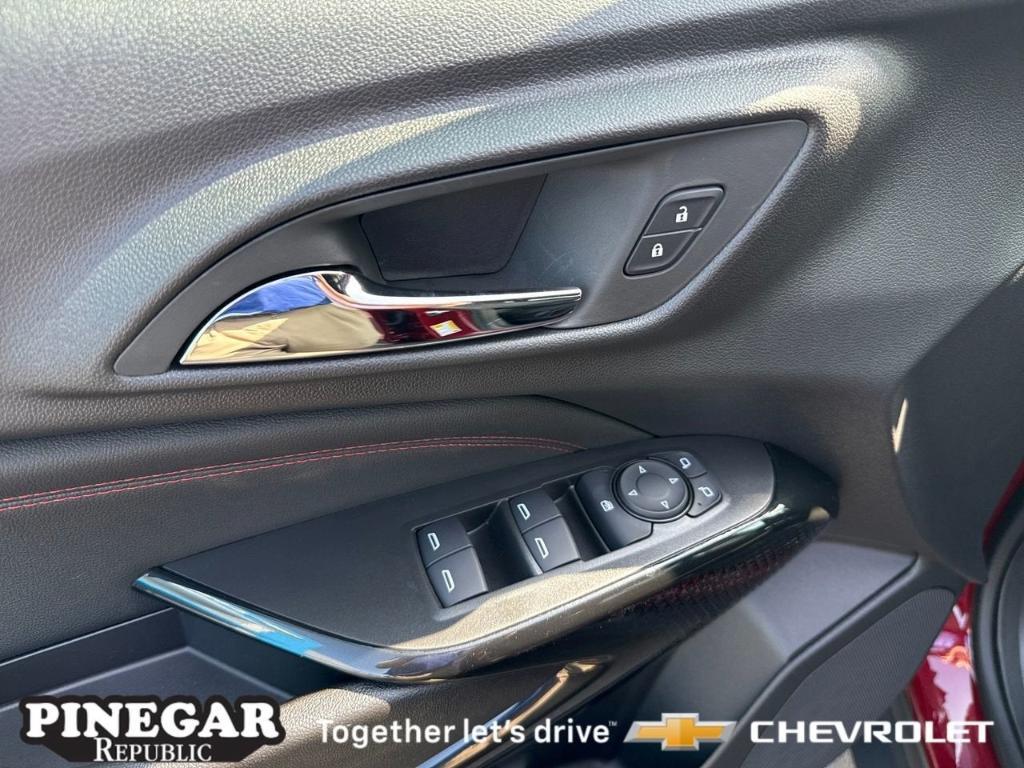 new 2025 Chevrolet Trax car, priced at $25,965