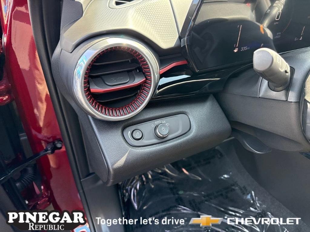 new 2025 Chevrolet Trax car, priced at $25,965