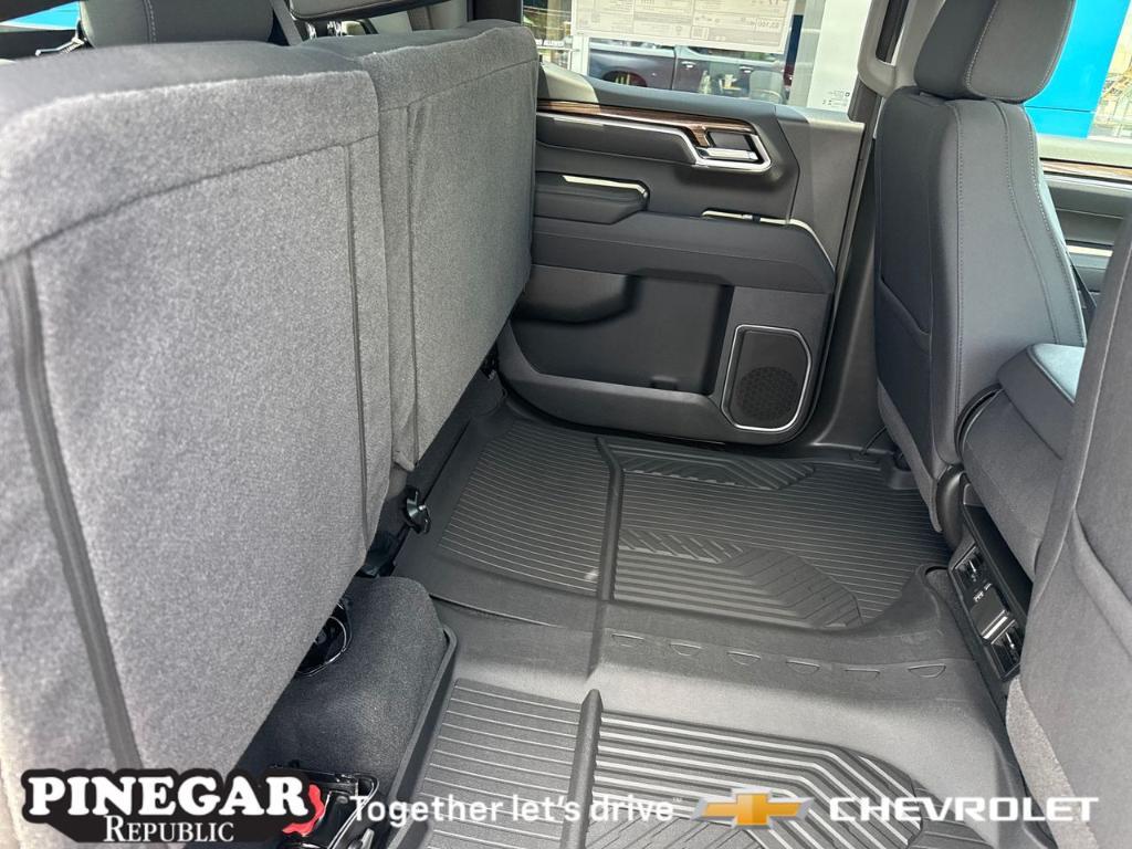 new 2025 Chevrolet Silverado 1500 car, priced at $51,270