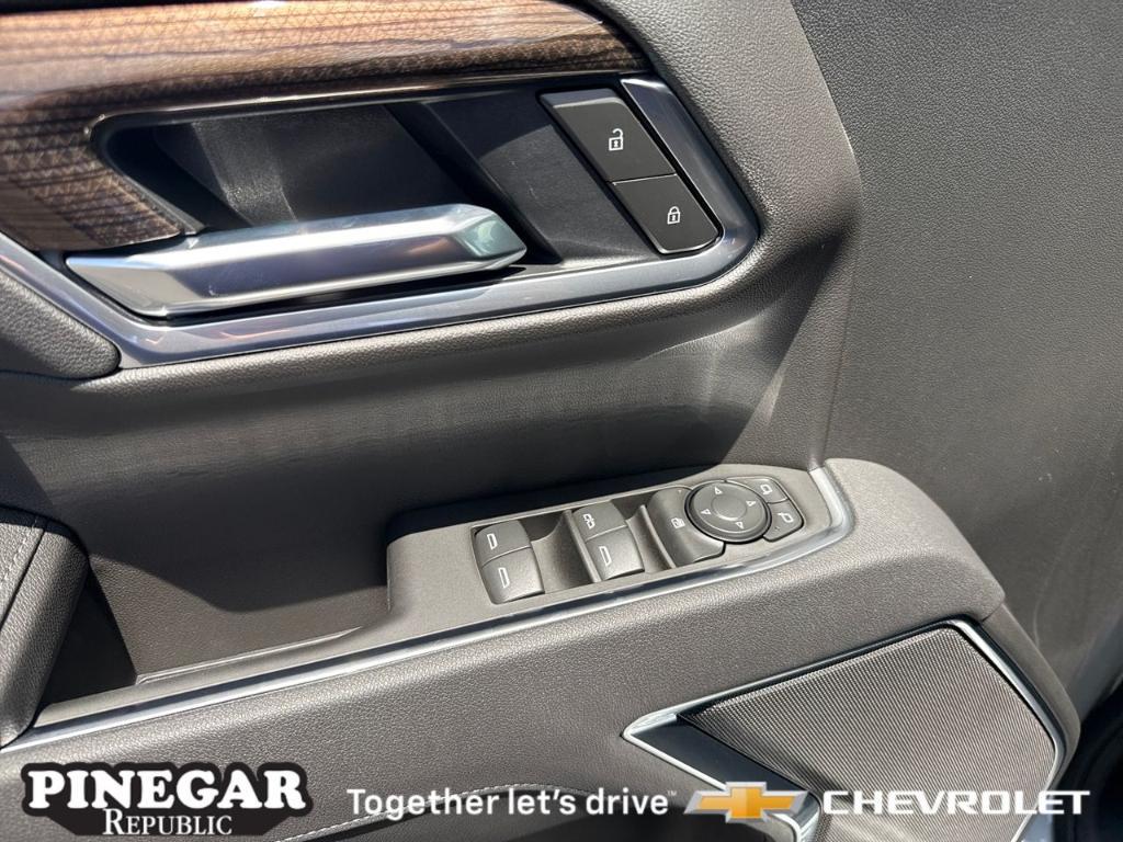 new 2025 Chevrolet Silverado 1500 car, priced at $51,270