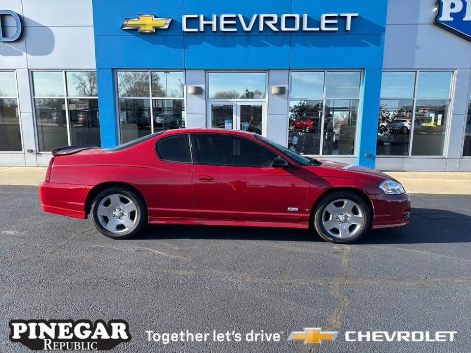 used 2007 Chevrolet Monte Carlo car, priced at $10,865