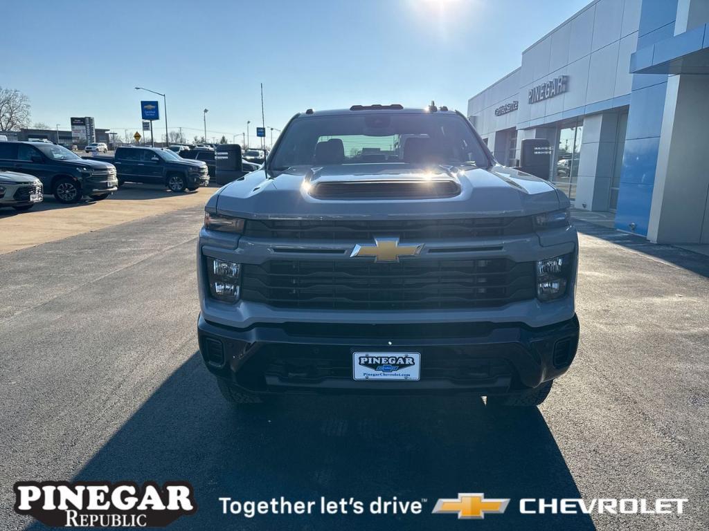 new 2025 Chevrolet Silverado 2500 car, priced at $55,350