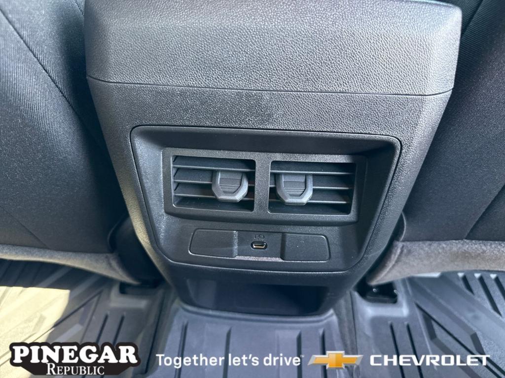 new 2025 Chevrolet Colorado car, priced at $39,500