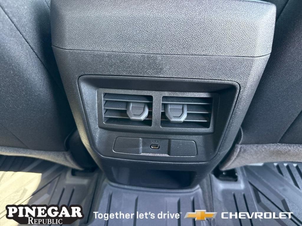 new 2025 Chevrolet Colorado car, priced at $40,250