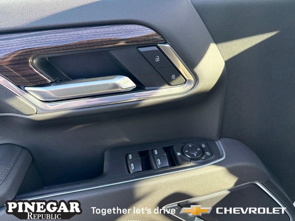 new 2026 Chevrolet Silverado 1500 car, priced at $44,195