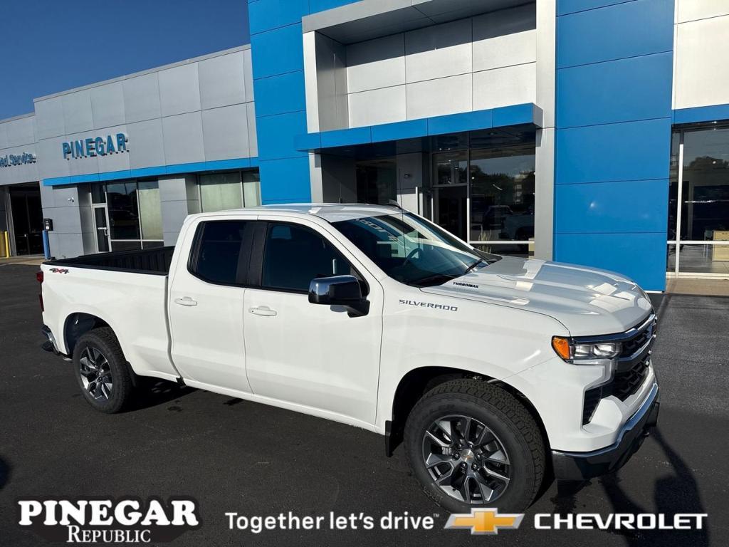 new 2026 Chevrolet Silverado 1500 car, priced at $44,195