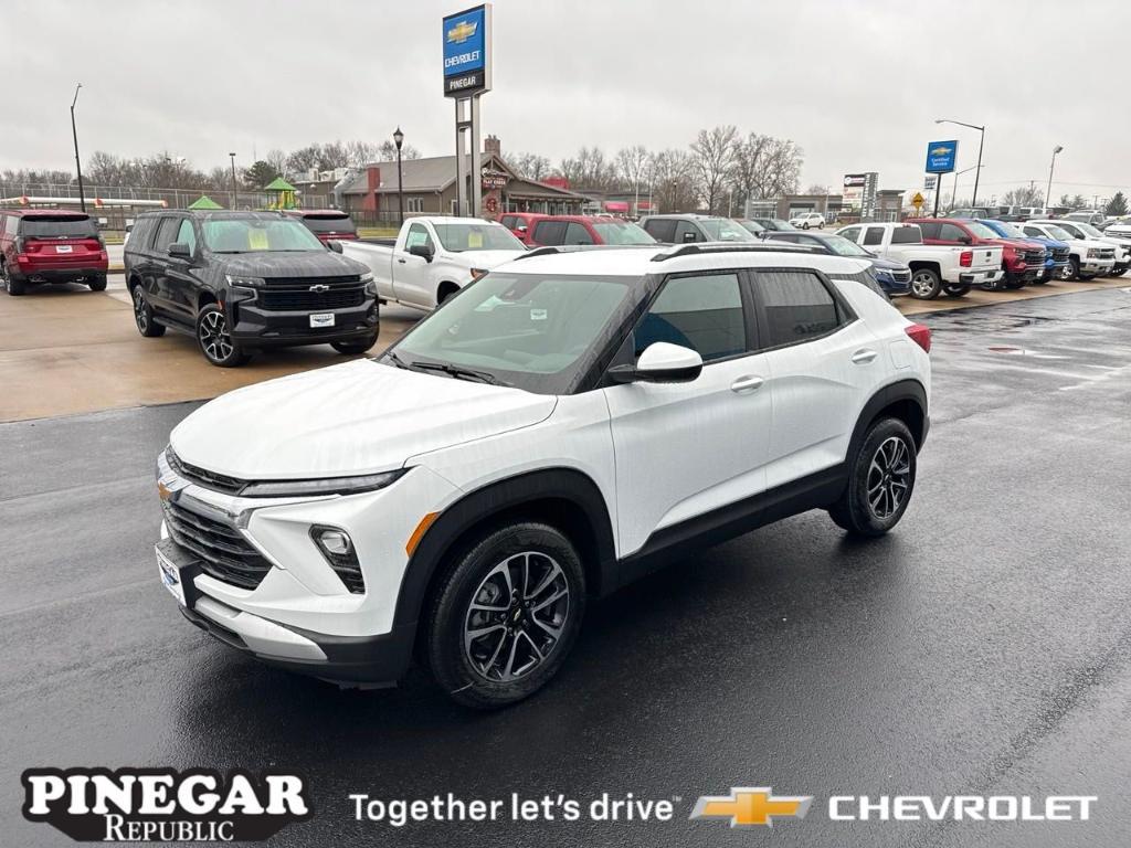 new 2025 Chevrolet TrailBlazer car, priced at $25,235