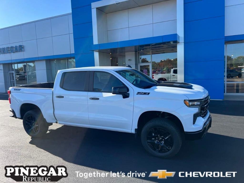 new 2025 Chevrolet Silverado 1500 car, priced at $59,000