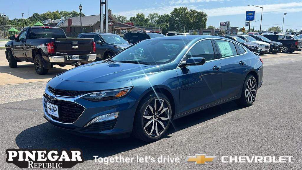 new 2025 Chevrolet Malibu car, priced at $25,995