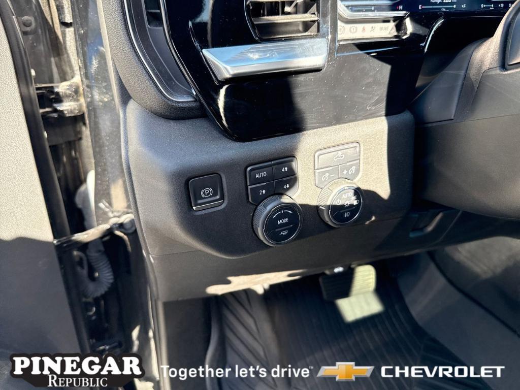 used 2023 Chevrolet Silverado 1500 car, priced at $44,996