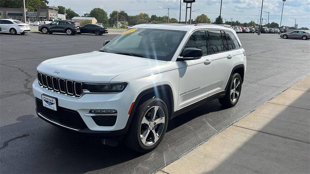 used 2023 Jeep Grand Cherokee car, priced at $38,274