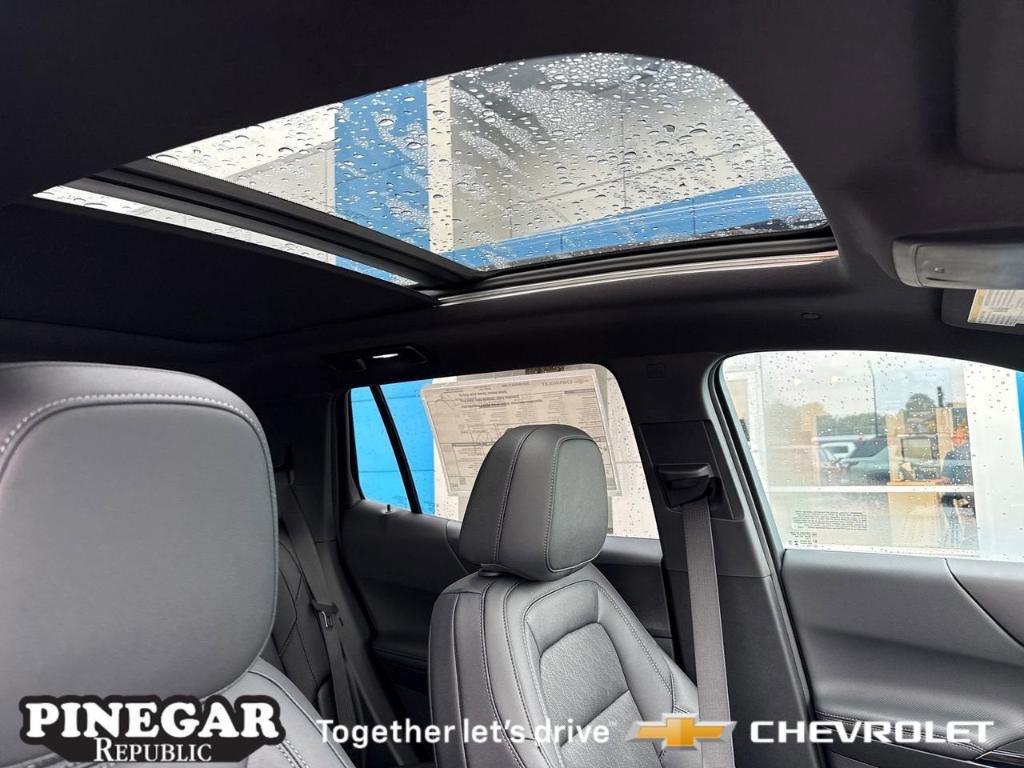 new 2026 Chevrolet Equinox car, priced at $37,155