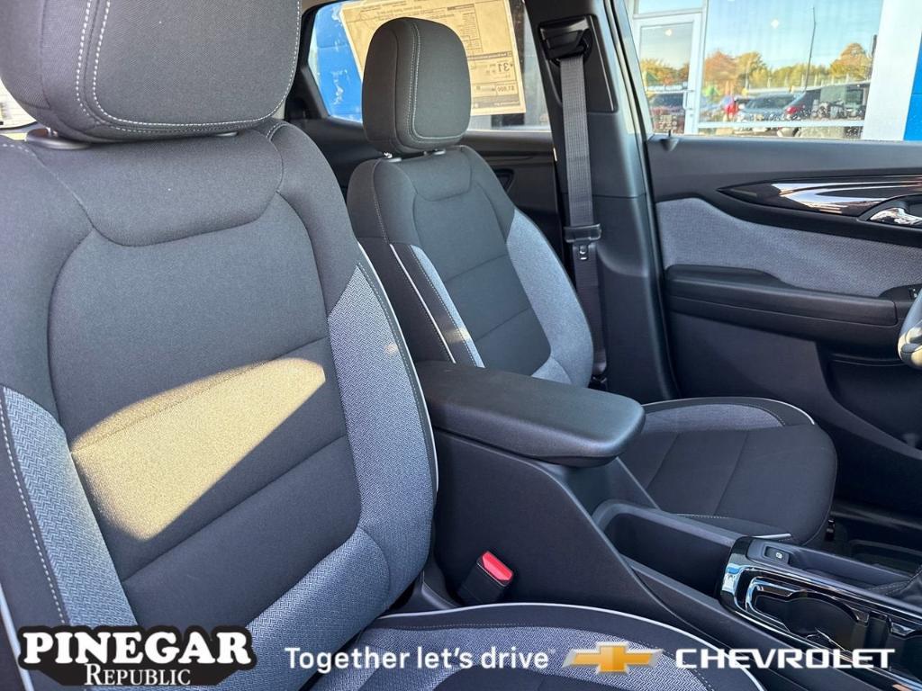 new 2026 Chevrolet TrailBlazer car, priced at $25,849