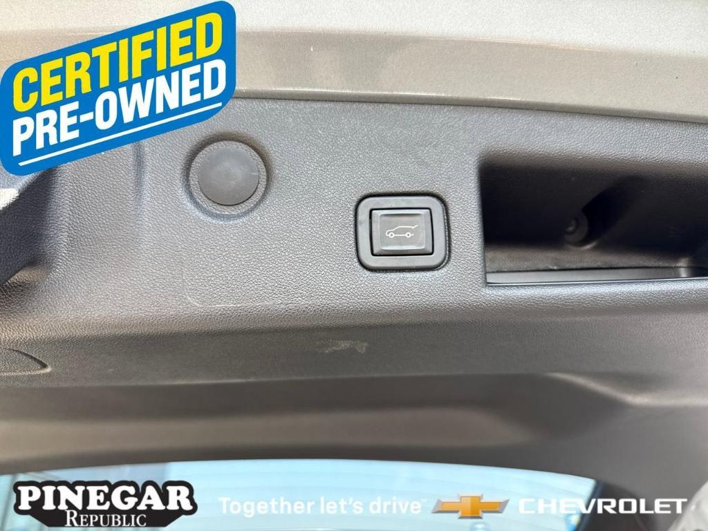 used 2024 Chevrolet Equinox car, priced at $24,646