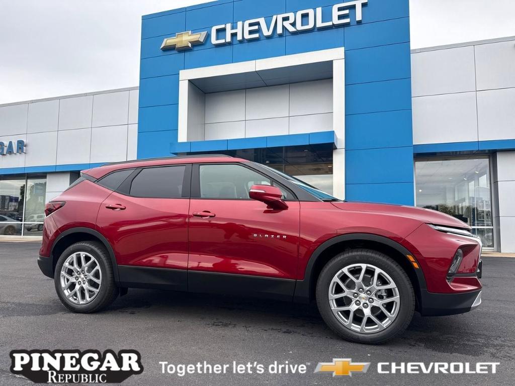 new 2025 Chevrolet Blazer car, priced at $46,270