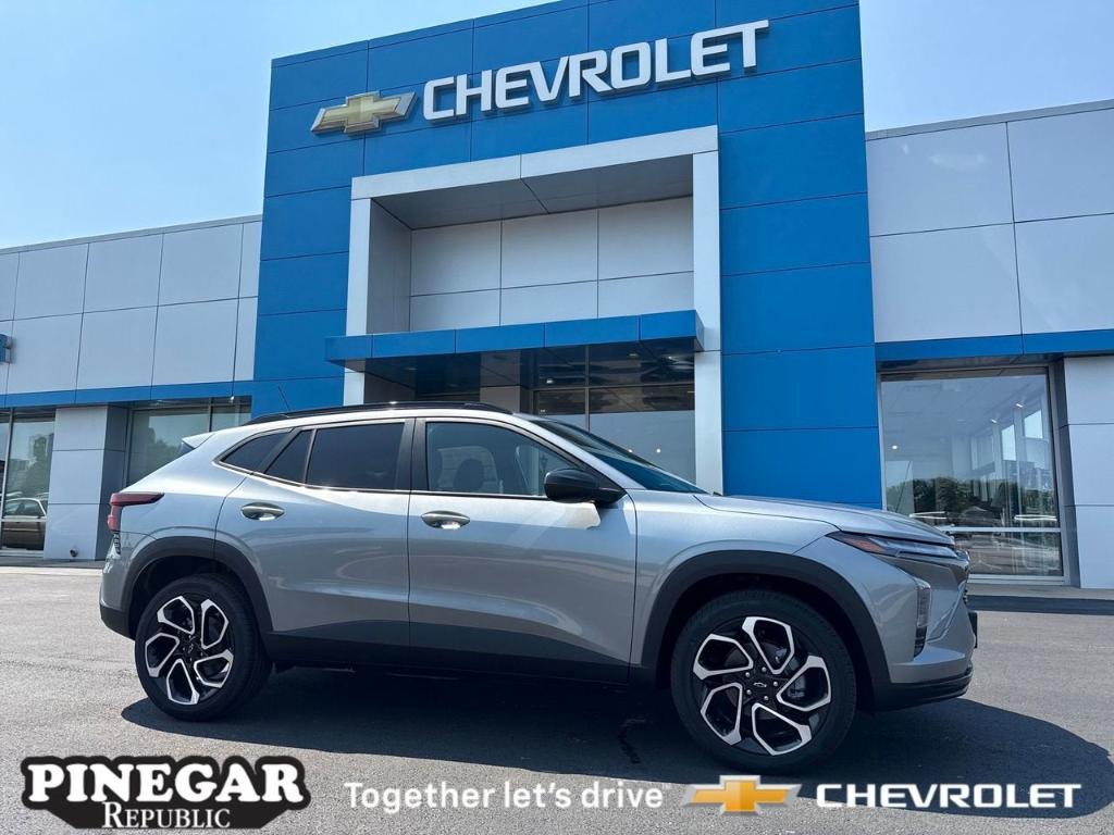 new 2025 Chevrolet Trax car, priced at $24,995