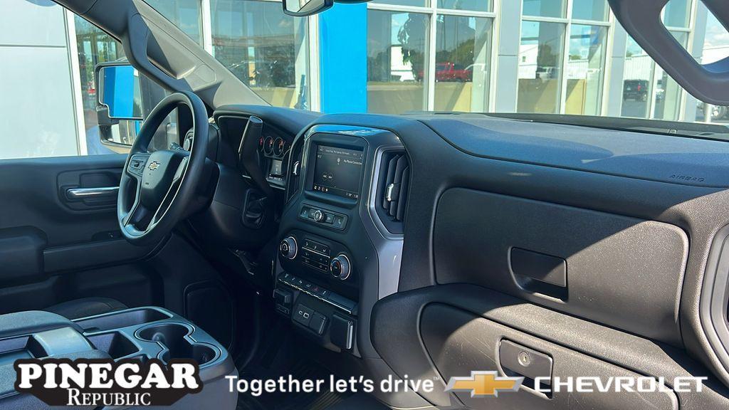 used 2024 Chevrolet Silverado 2500 car, priced at $59,993