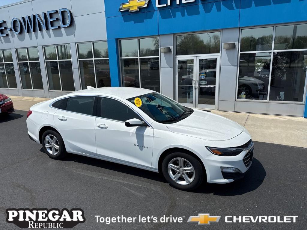 used 2024 Chevrolet Malibu car, priced at $21,418