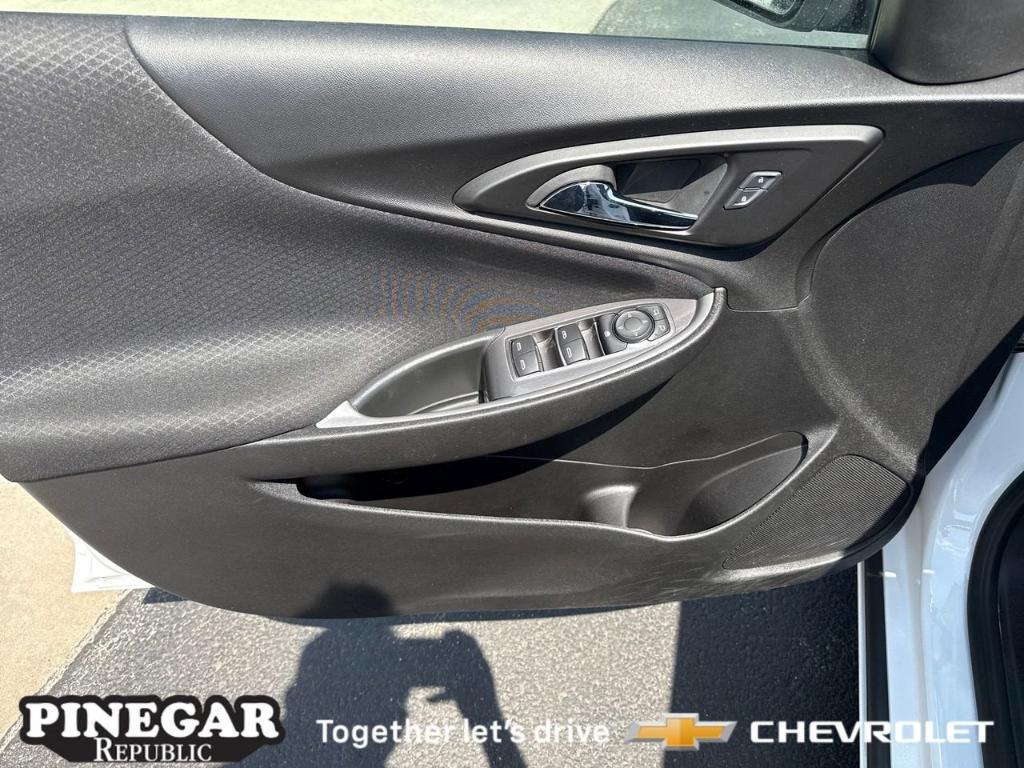 used 2024 Chevrolet Malibu car, priced at $20,304