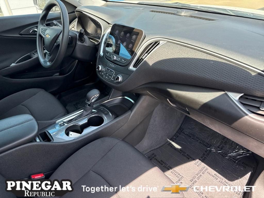used 2024 Chevrolet Malibu car, priced at $20,304