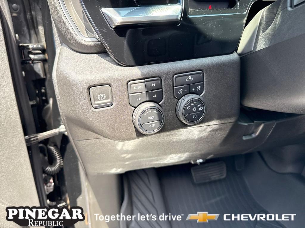 new 2025 Chevrolet Silverado 1500 car, priced at $51,270