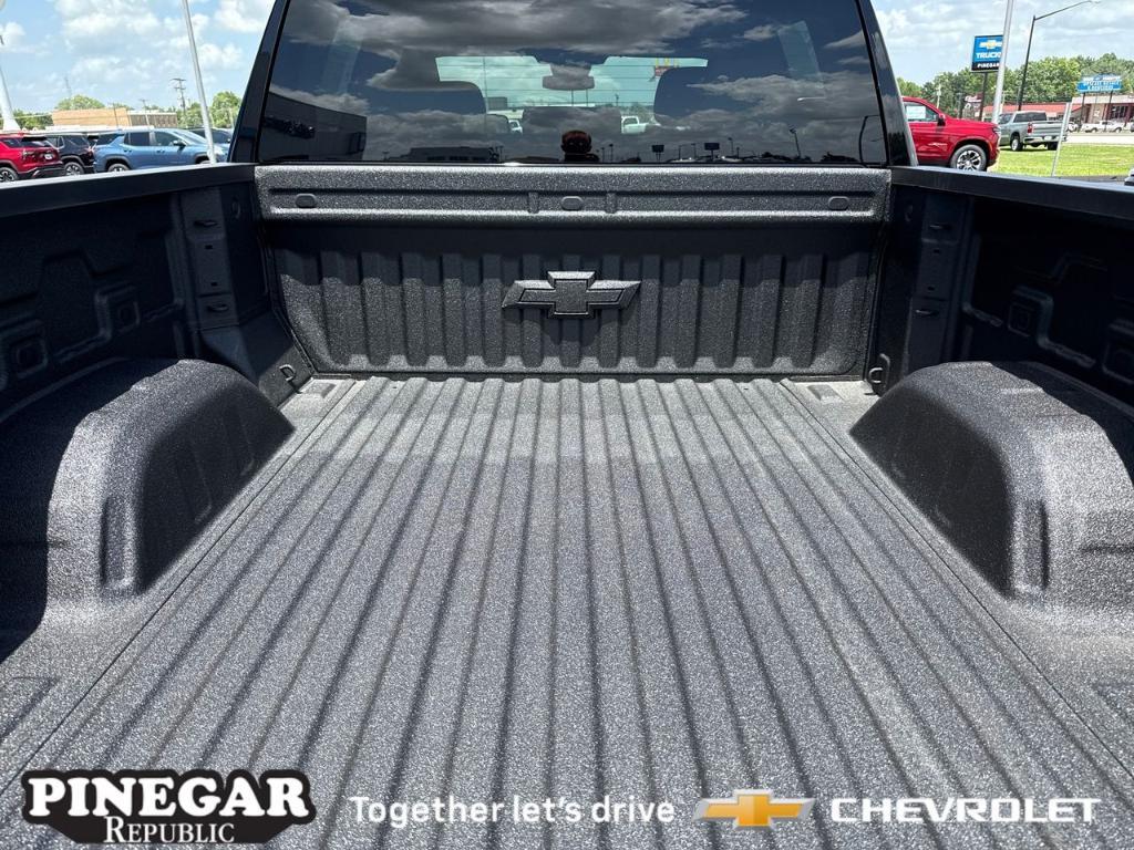 new 2025 Chevrolet Silverado 1500 car, priced at $51,270